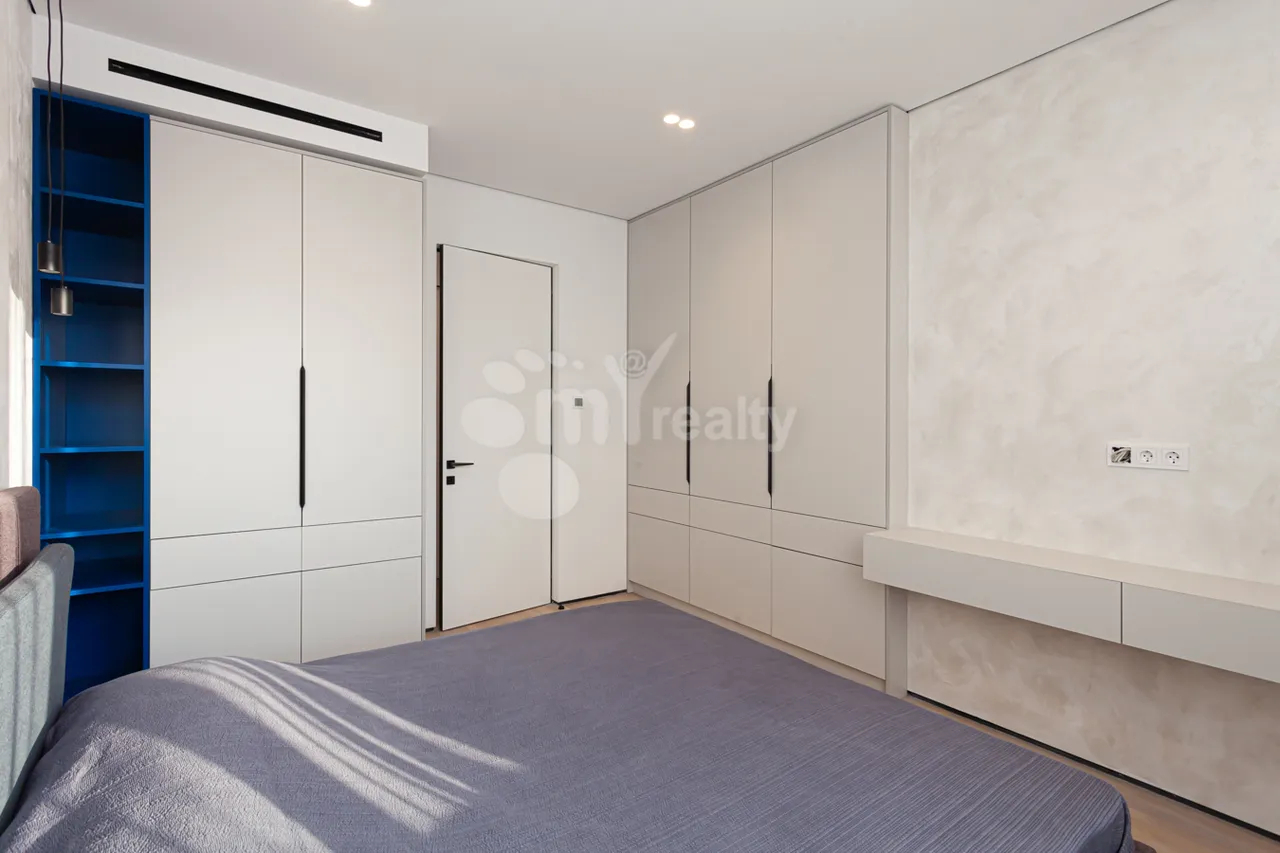 4 bedroom apartment for sale Aram St, Center Yerevan, 158708