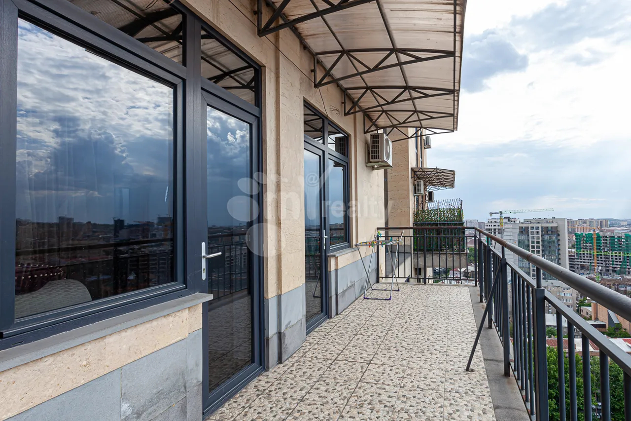 3 bedroom apartment for rent Vardanants St, Center Yerevan, 160678