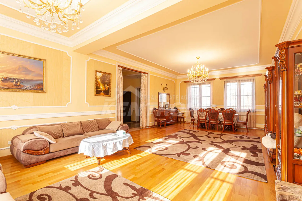 House for sale Teryan st, Avan Yerevan, 157307