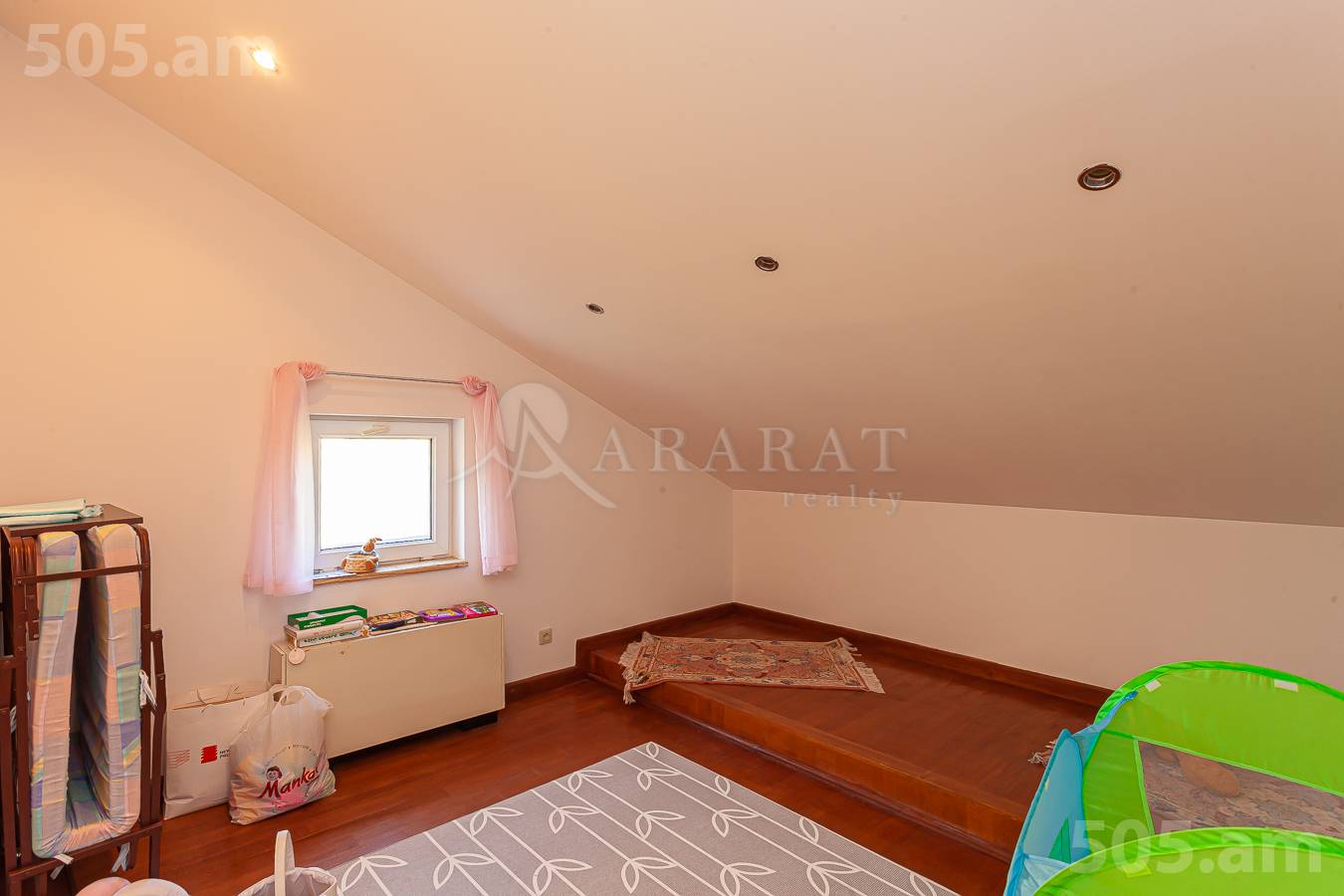 Առանձնատուն  Արփա, Վահագնի թաղամաս Երևան, 150869