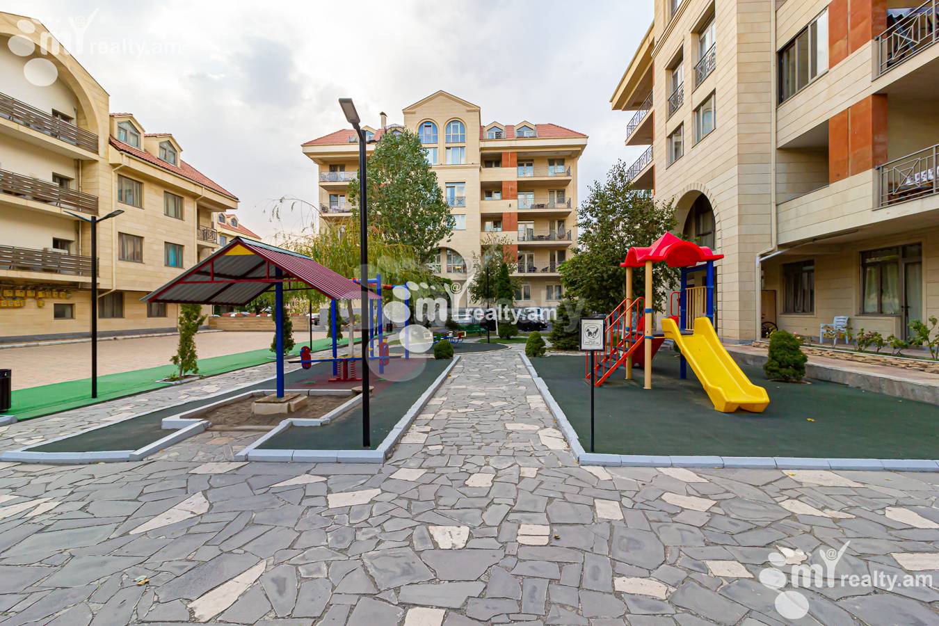 3 սենյականոց բնակարան  Անտառային փող, Կենտրոն Երևան, 153227