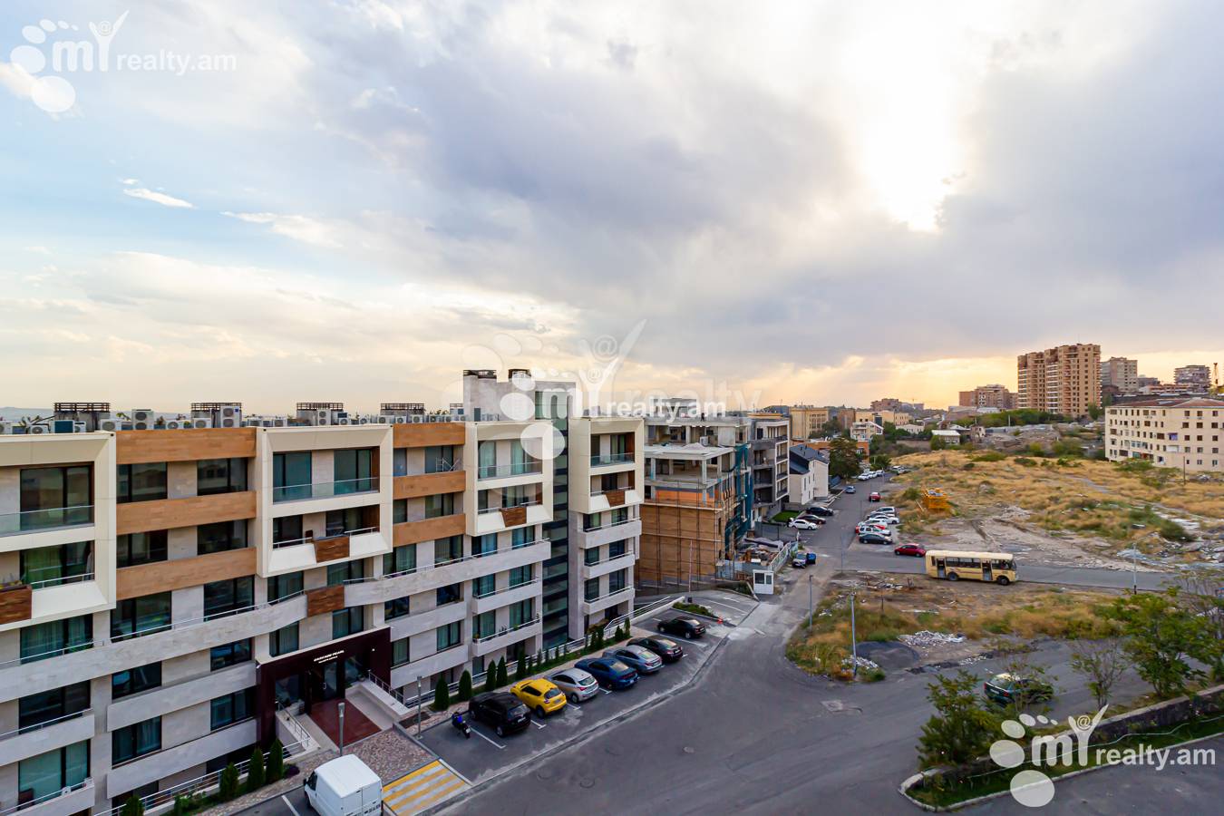 3 bedroom apartment for sale Antarayin St, Center Yerevan, 153227