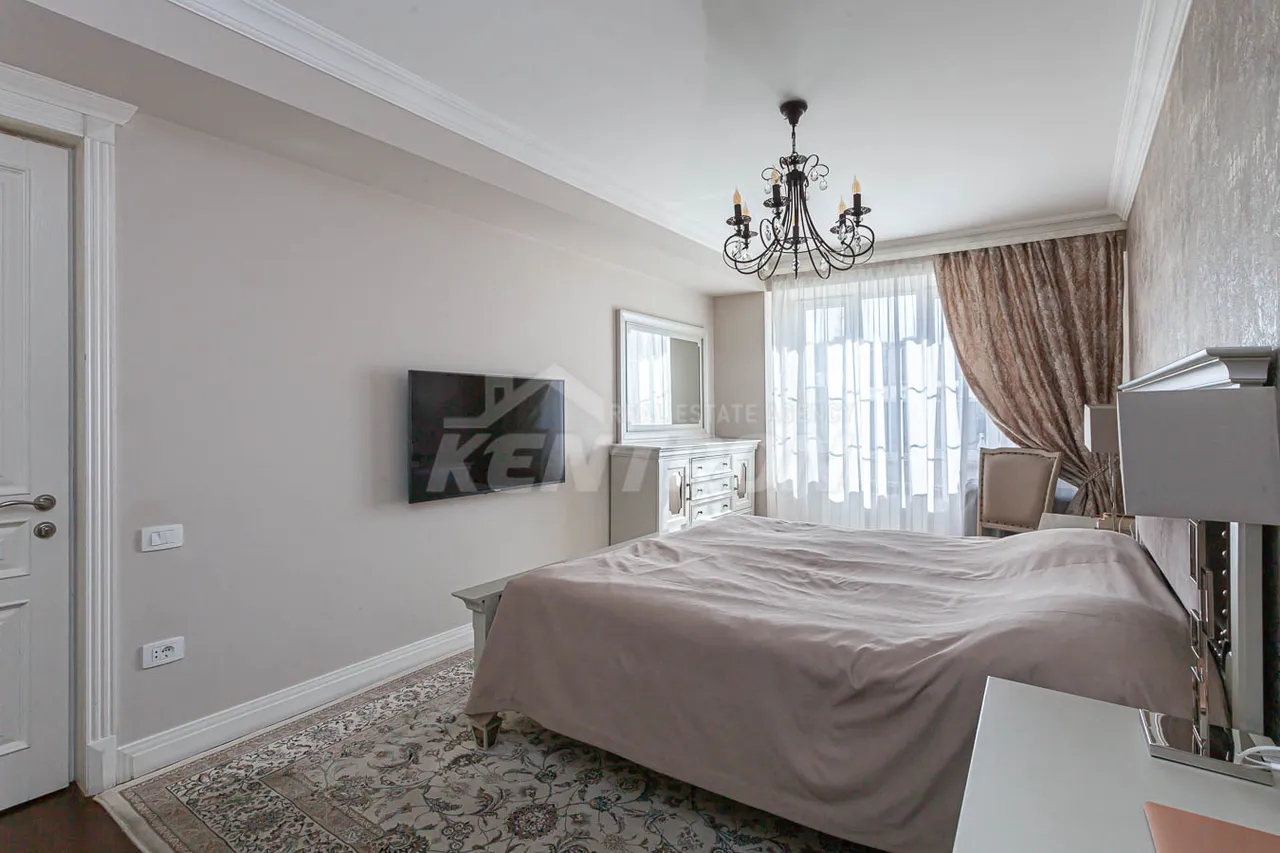 4 սենյականոց բնակարան վարձով Թումանյան 1ին անց, Կենտրոն Երևան, 158985