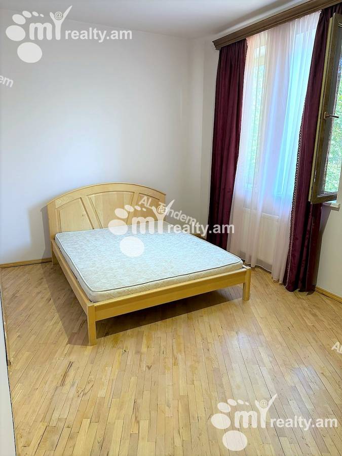 House for sale Tigran Mets Ave, Center Yerevan, 137719