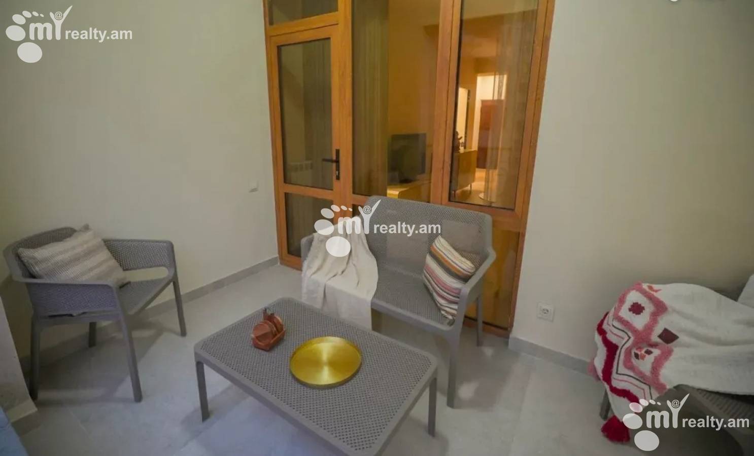 3 սենյականոց բնակարան  Եկմալյան փող, Կենտրոն Երևան, 159725