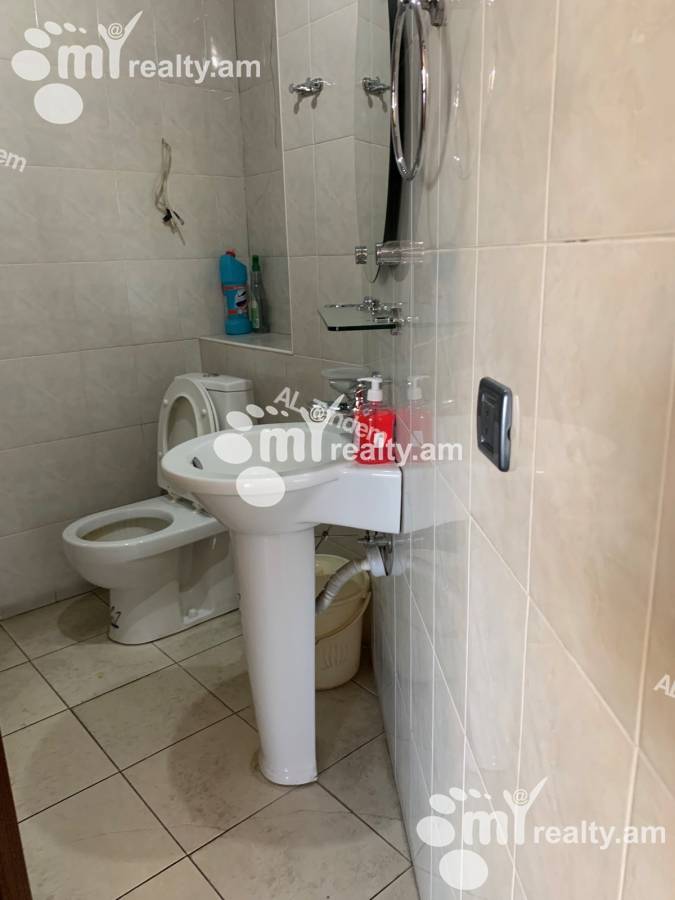 Commercial for sale (خیابان باقرامیان (عربکیر, عربگیر ایروان, 138623