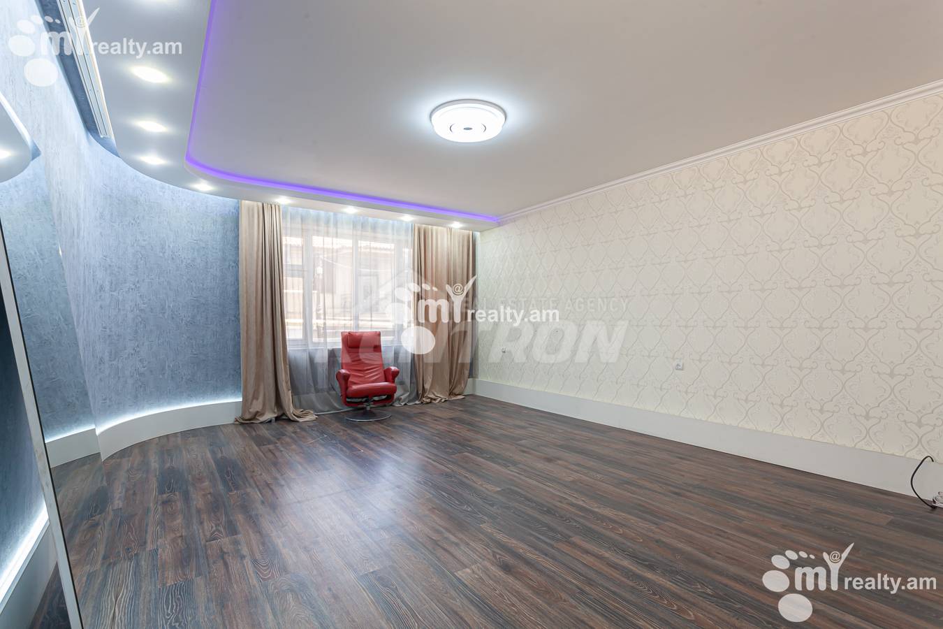 House for sale خیابان سِپوه, عربگیر ایروان, 155978