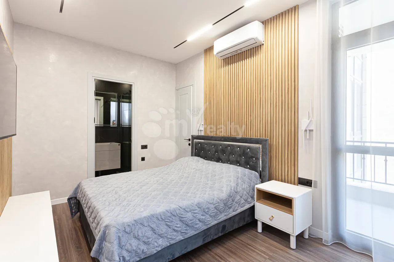 3 bedroom apartment for rent Arshakunyats Ave, Center Yerevan, 161054