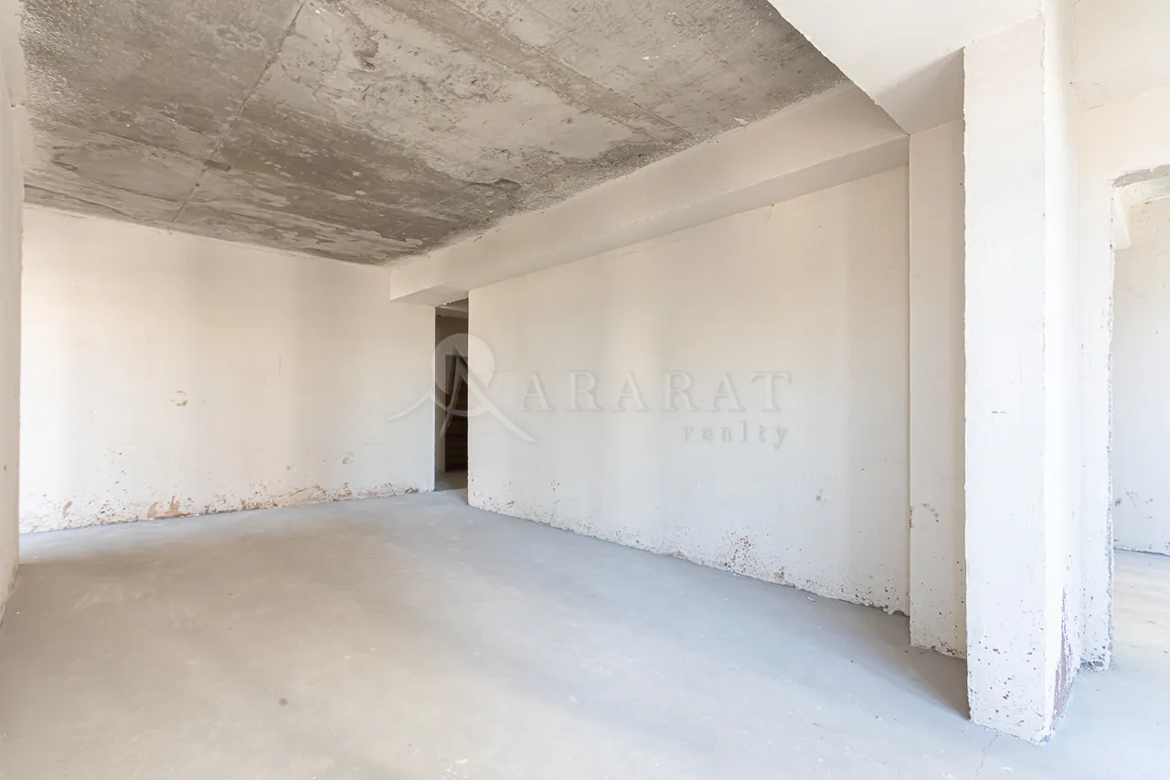3 bedroom apartment for sale خیابان کومیتاس, عربگیر ایروان, 157476
