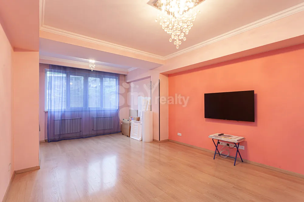 3-bedroom/apartment-for-sale/Tsovakal+Isakov+Ave/Center/Yerevan