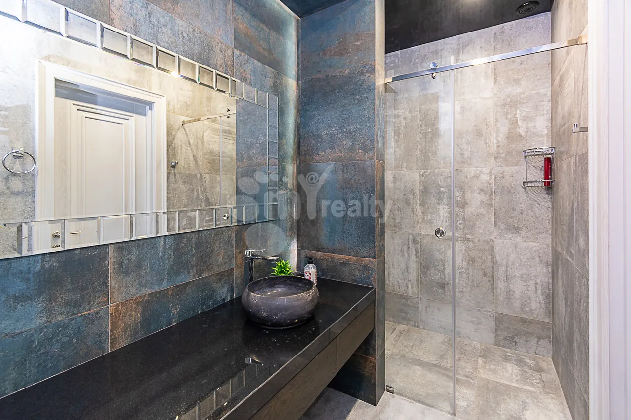 5 bedroom apartment for sale Tsitsernakaberd Highway, Center Yerevan, 161498