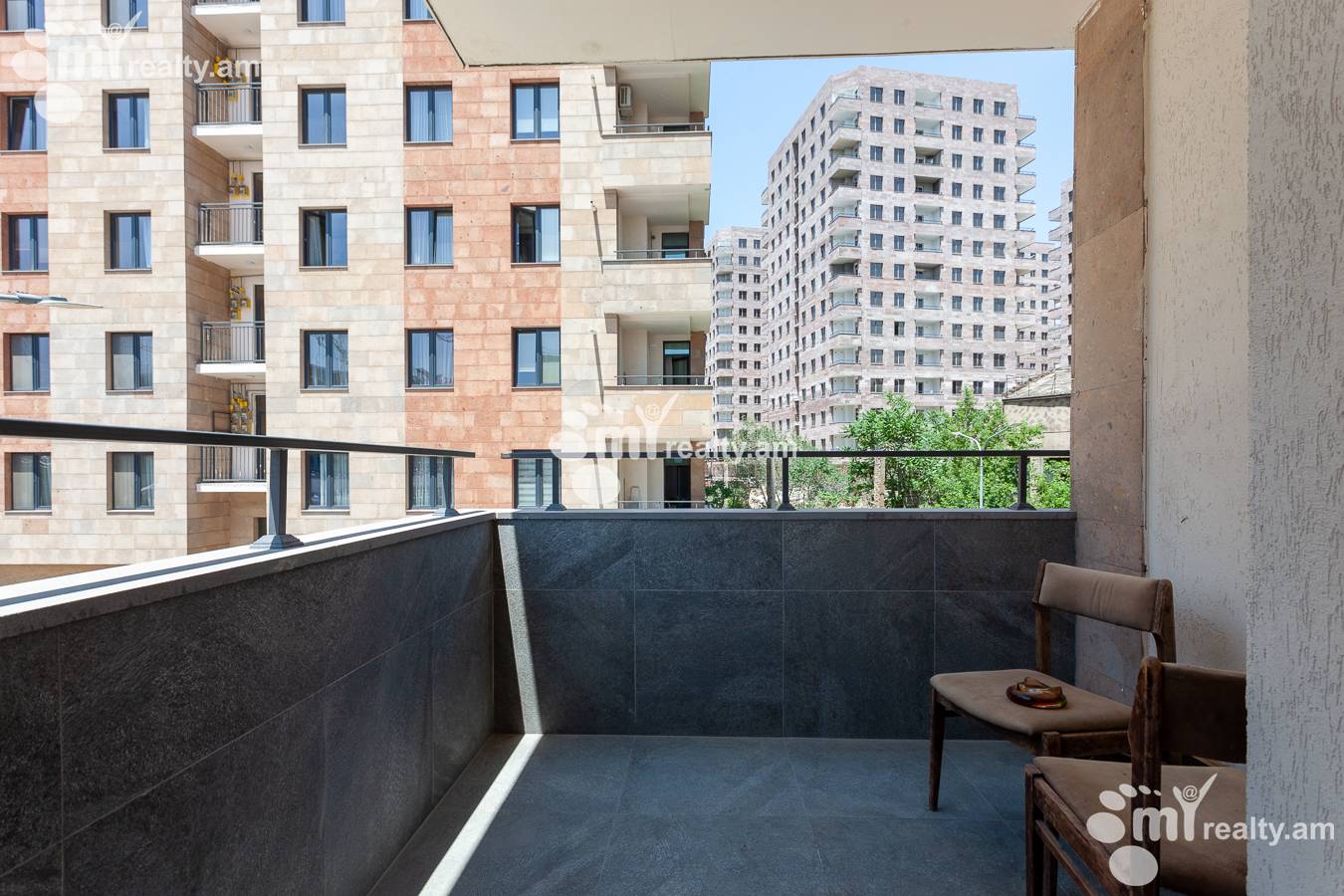 3 bedroom apartment for rent N. Tigranyan dead end, Arabkir Yerevan, 153564