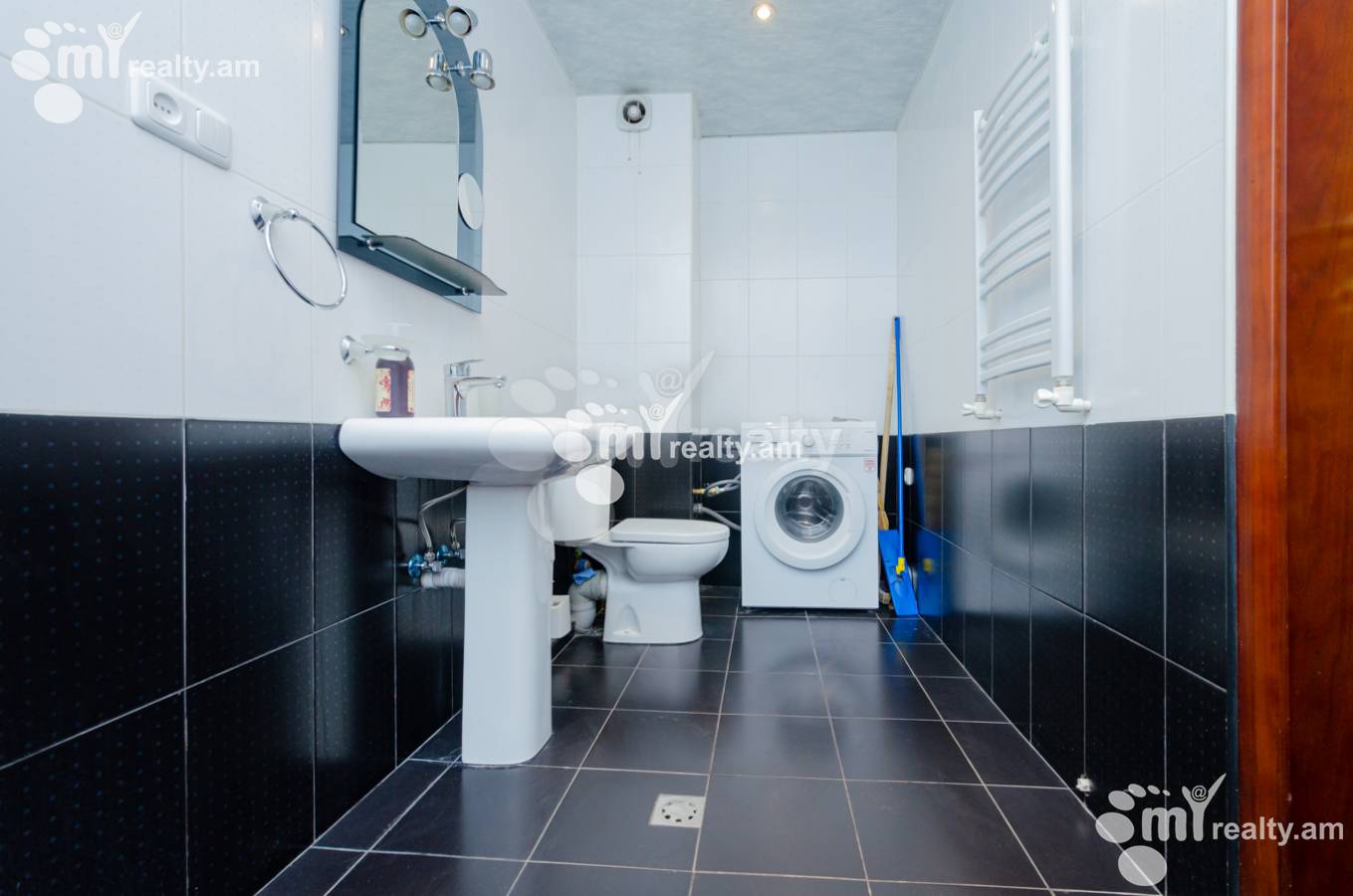 Снять 3 комнатную квартиру Мамиконянц ул, Арабкир Ереван, 137691