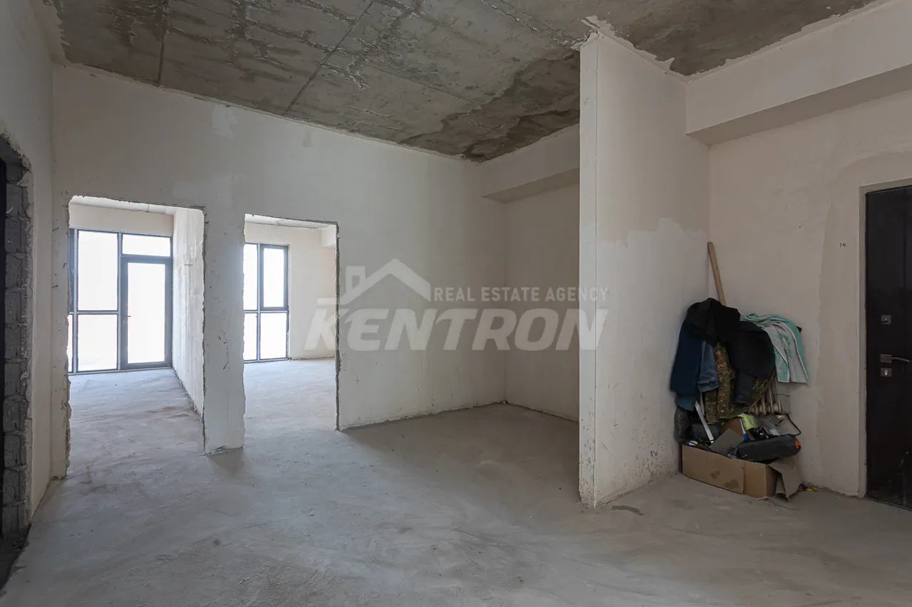 4 bedroom apartment for sale منطقه P. سواک. سنت 17, آوان ایروان, 159980