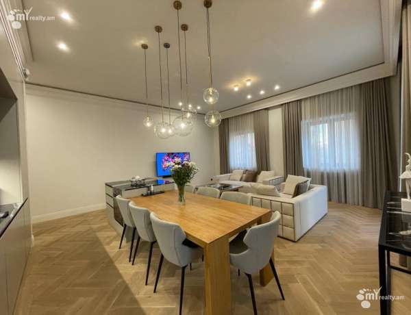 3-senyakanoc-bnakaran-vacharq-Yerevan-Center