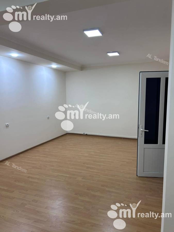 Снять коммерческoе помещение Сарян ул, Центр Ереван, 160184