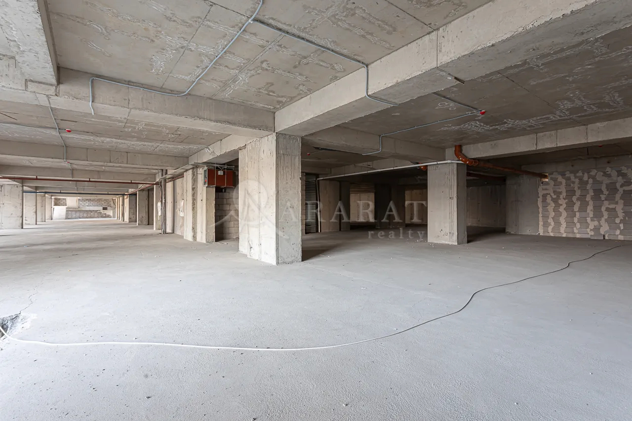 Commercial property for sale Paruyr Sevak  dis. 17 street, Avan Yerevan, 157752