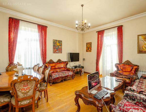 3-bedroom/apartment-for-sale/Moskovyan+St/Center/Yerevan
