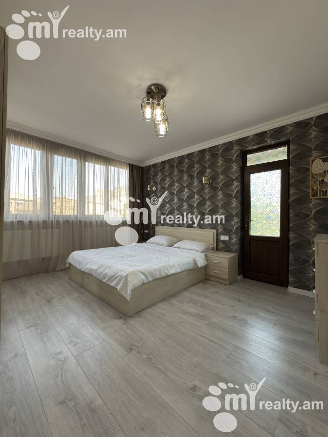 3 սենյականոց բնակարան  Տիգրան Մեծի պող, Կենտրոն Երևան, 156452