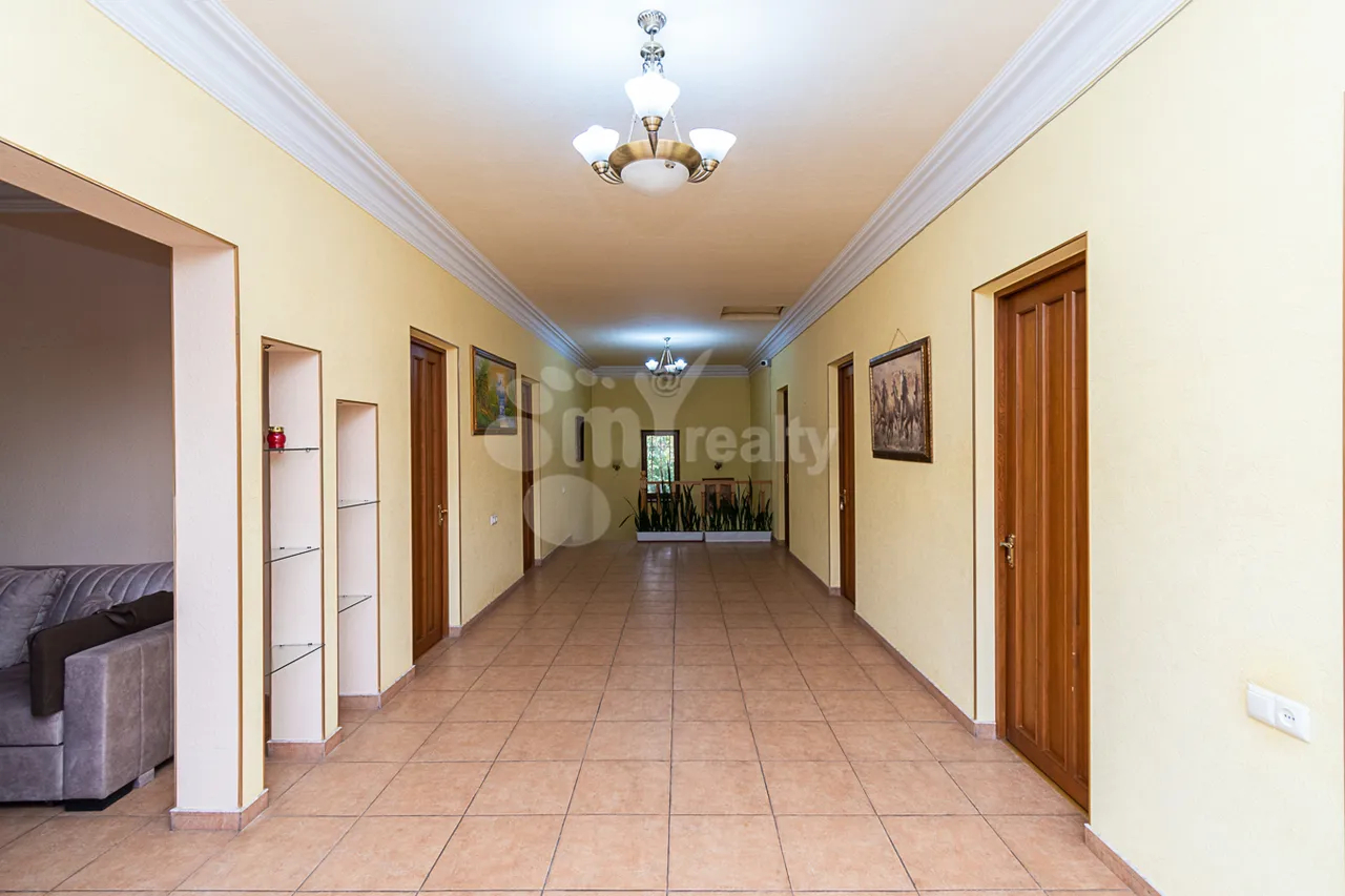 House for sale Melqumov St, Adjapnyak Yerevan, 160638