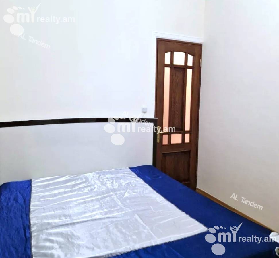 3 սենյականոց բնակարան վարձով Բարբյուսի փող, Արաբկիր Երևան, 158063