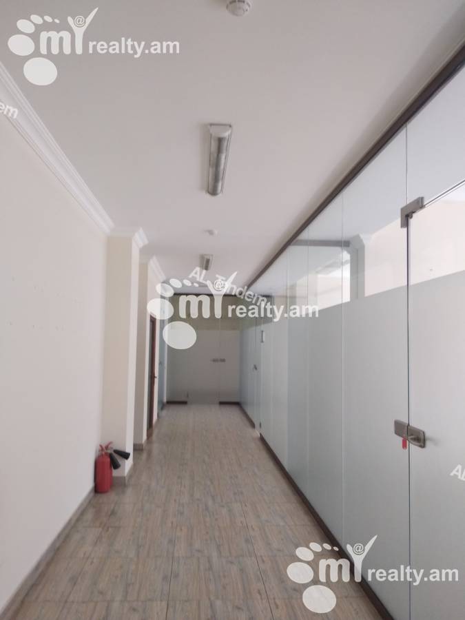 Commercial property for rent rue d'Amiryan, Center Yerevan, 151472