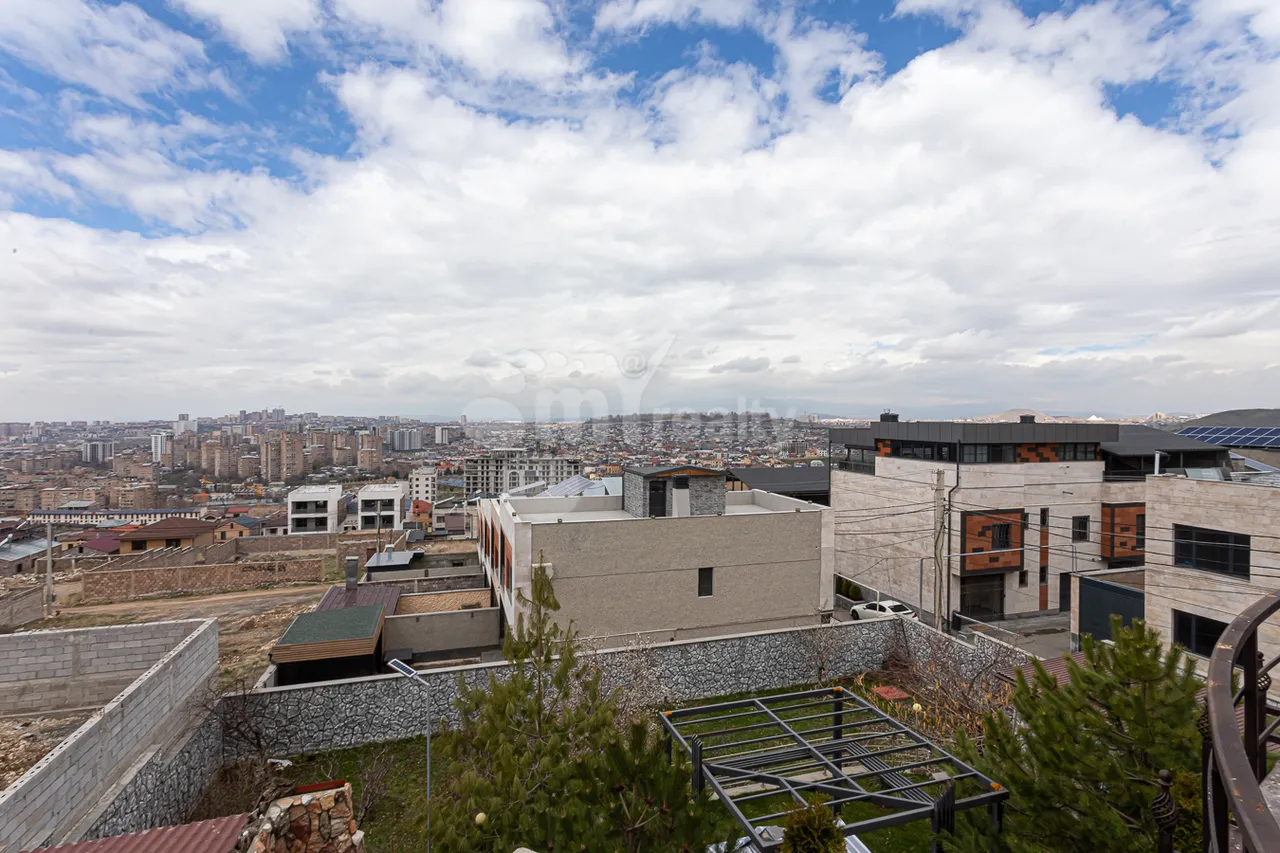 House for sale Duryan disrtict, Avan Yerevan, 160109