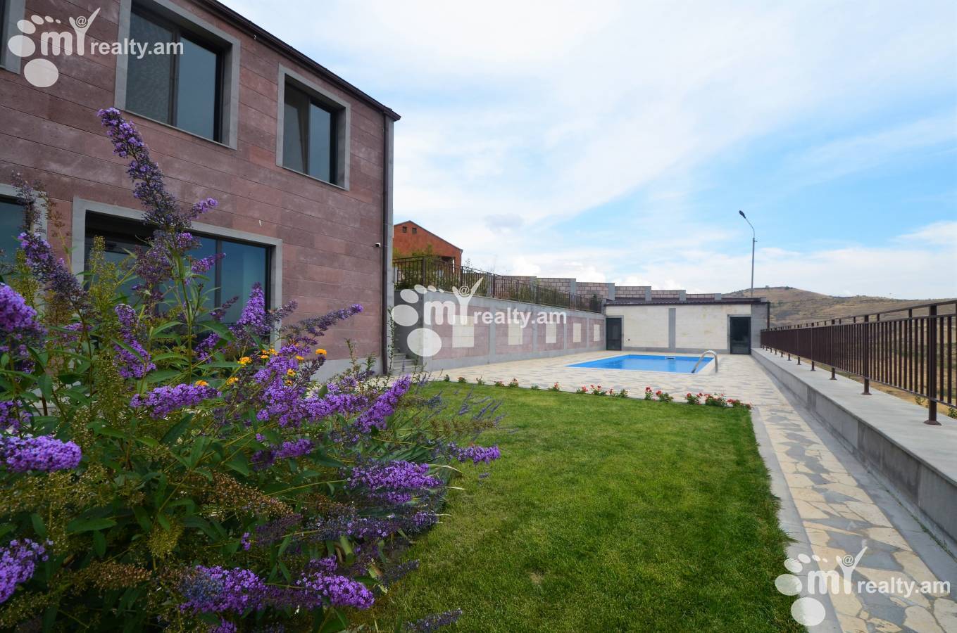 Առանձնատուն  Ջրվեժ, Ջրվեժ Կոտայք, 128535