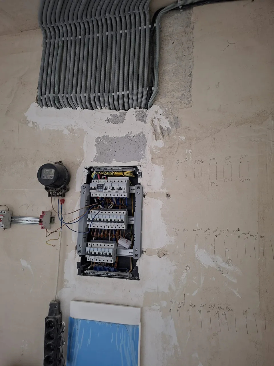 Купить 3 комнатную квартиру Грибоедов ул, Арабкир Ереван, 159009