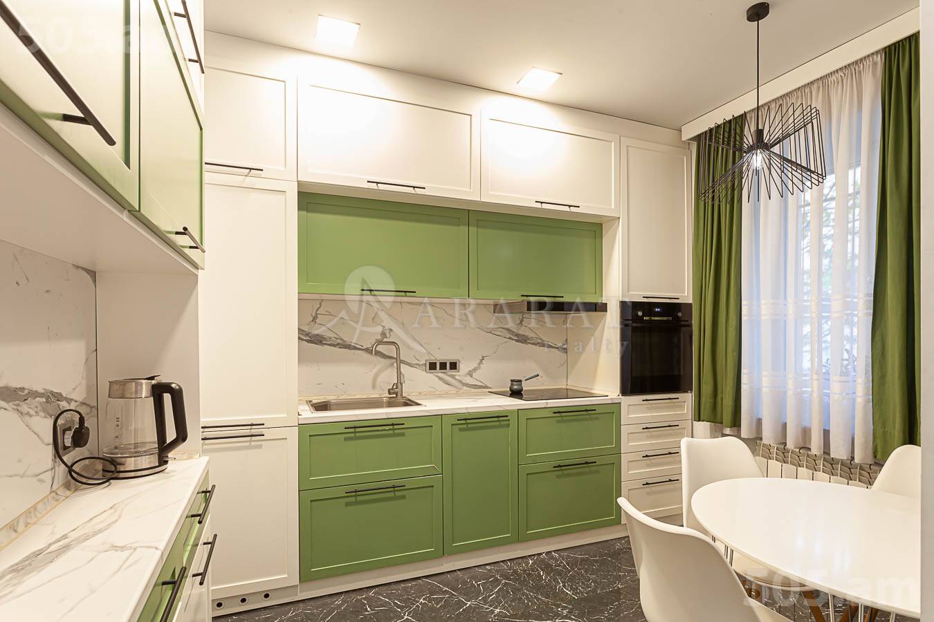 3 սենյականոց բնակարան վարձով Թումանյան փող, Կենտրոն Երևան, 153229