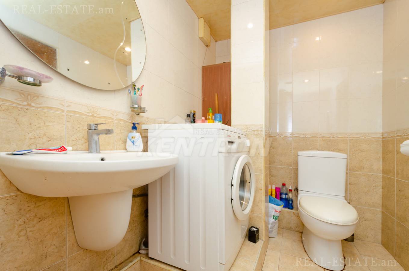 Купить 3 комнатную квартиру Анрапетутян ул, Центр Ереван, 137008