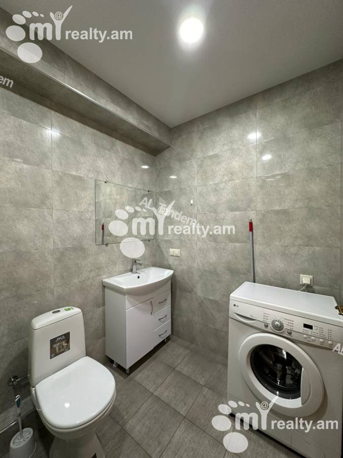 3 bedroom apartment for sale Mashtots Ave, Center Yerevan, 122464