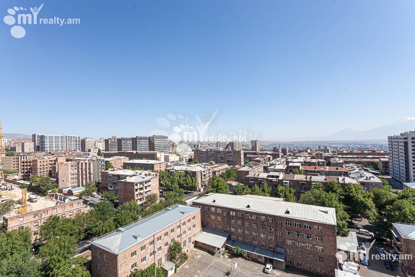 3 bedroom apartment for sale خیابان گِریبودوف, عربگیر ایروان, 156680