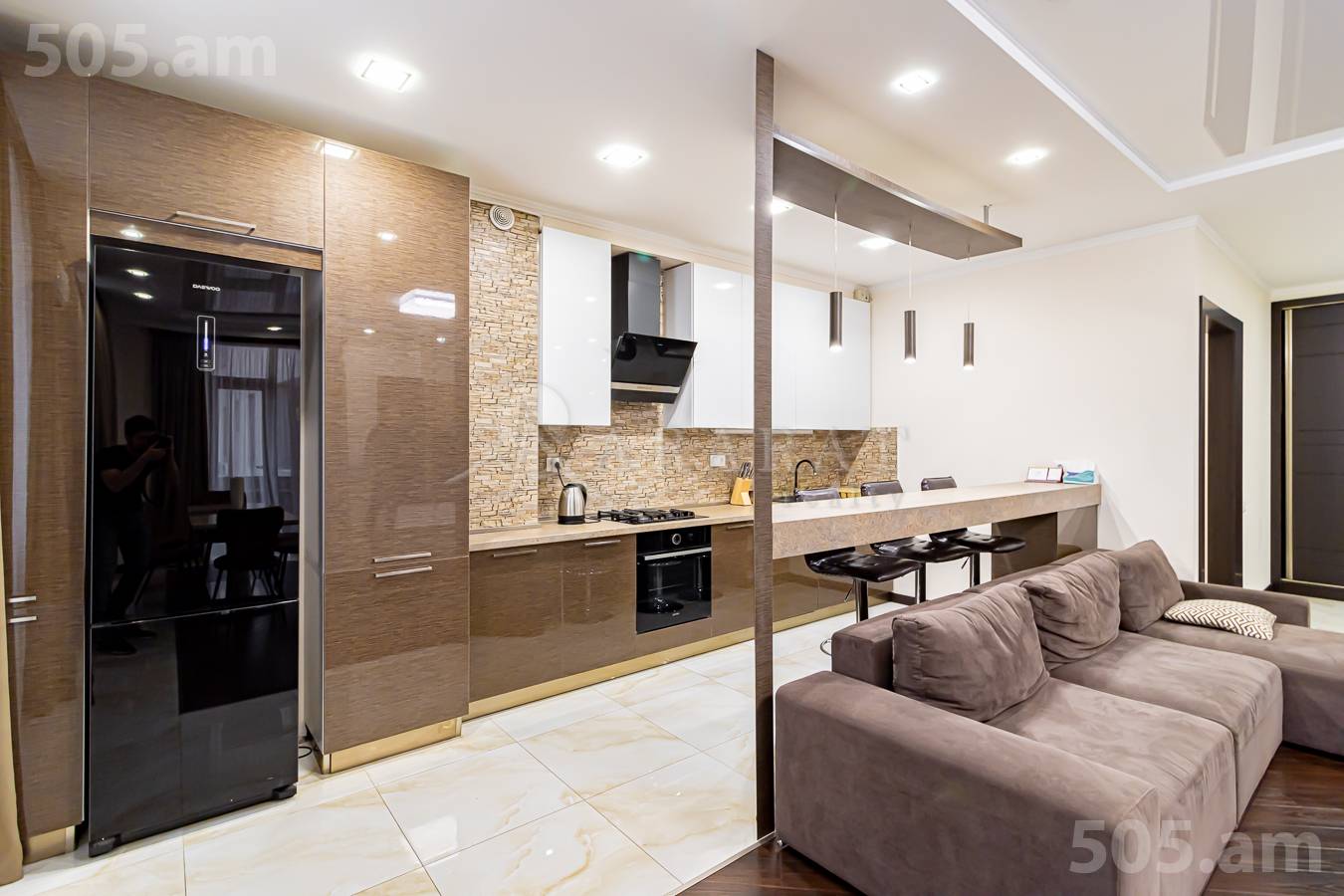 4 bedroom apartment for rent خیابان آرام, مرکز شهر ایروان, 152818