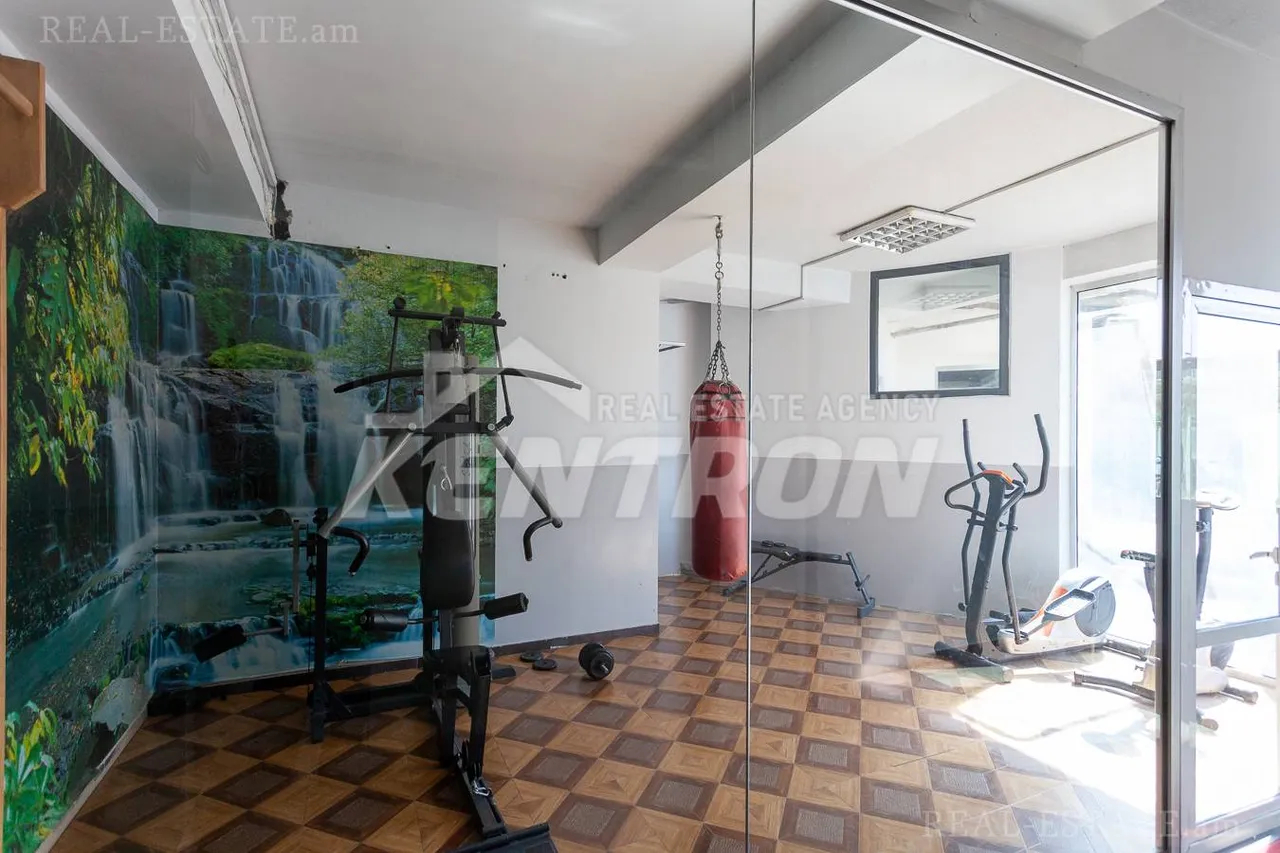 3 սենյականոց բնակարան վարձով Քեռու փող, Արաբկիր Երևան, 159017