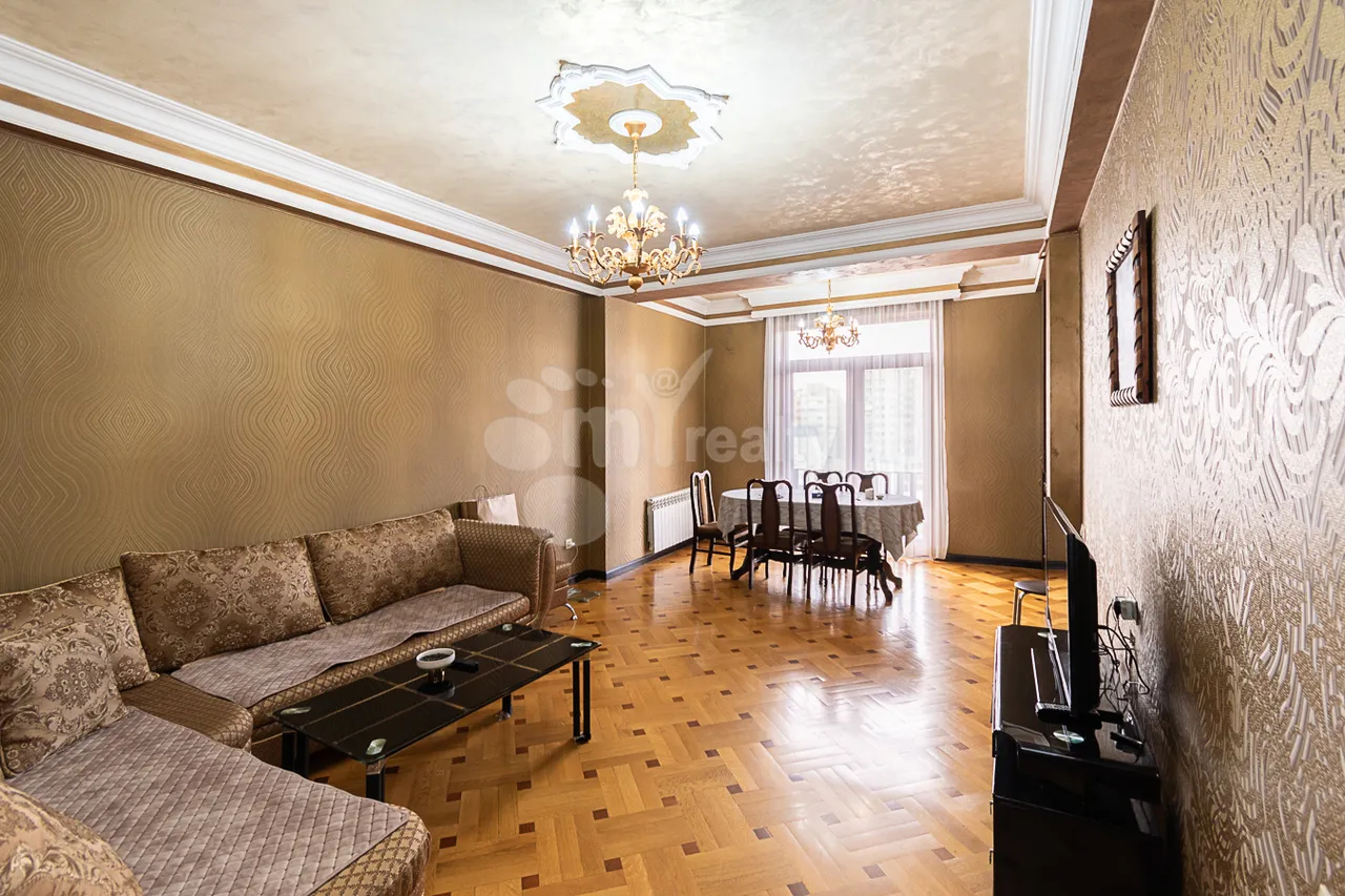 3 սենյականոց բնակարան  Հր.Քոչար փող, Արաբկիր Երևան, 160053