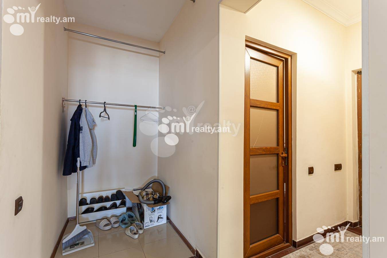 Купить 2 комнатную квартиру Ленинградян ил, Ачапняк Ереван, 154871