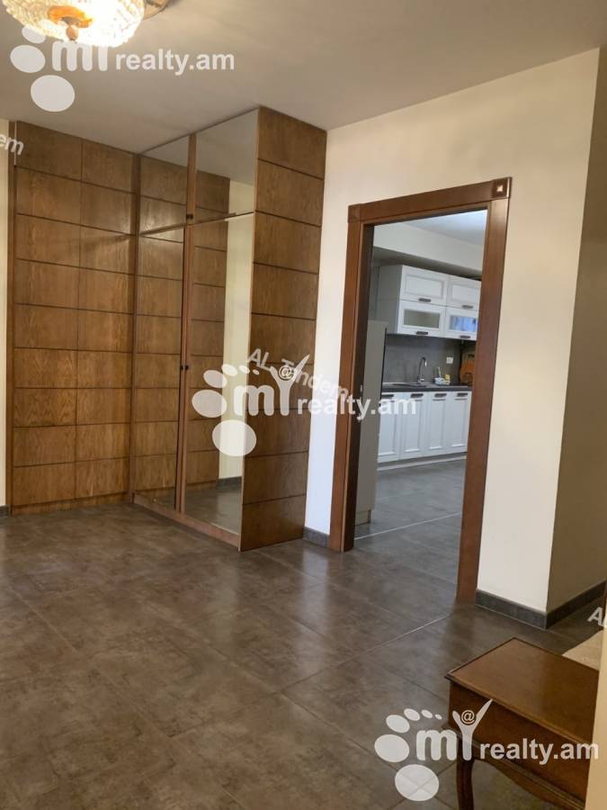 5 սենյականոց բնակարան վարձով Չարենցի փող, Կենտրոն Երևան, 155865