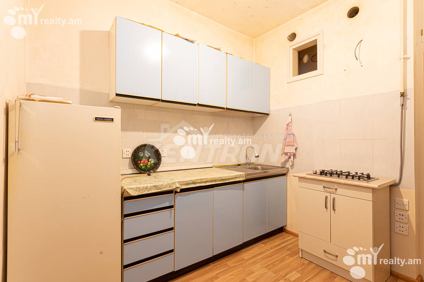 2 bedroom apartment for sale خیابان تامانیان, مرکز شهر ایروان, 157111