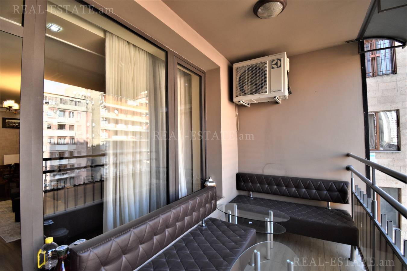 2 bedroom apartment for sale Aram St, Center Yerevan, 116413