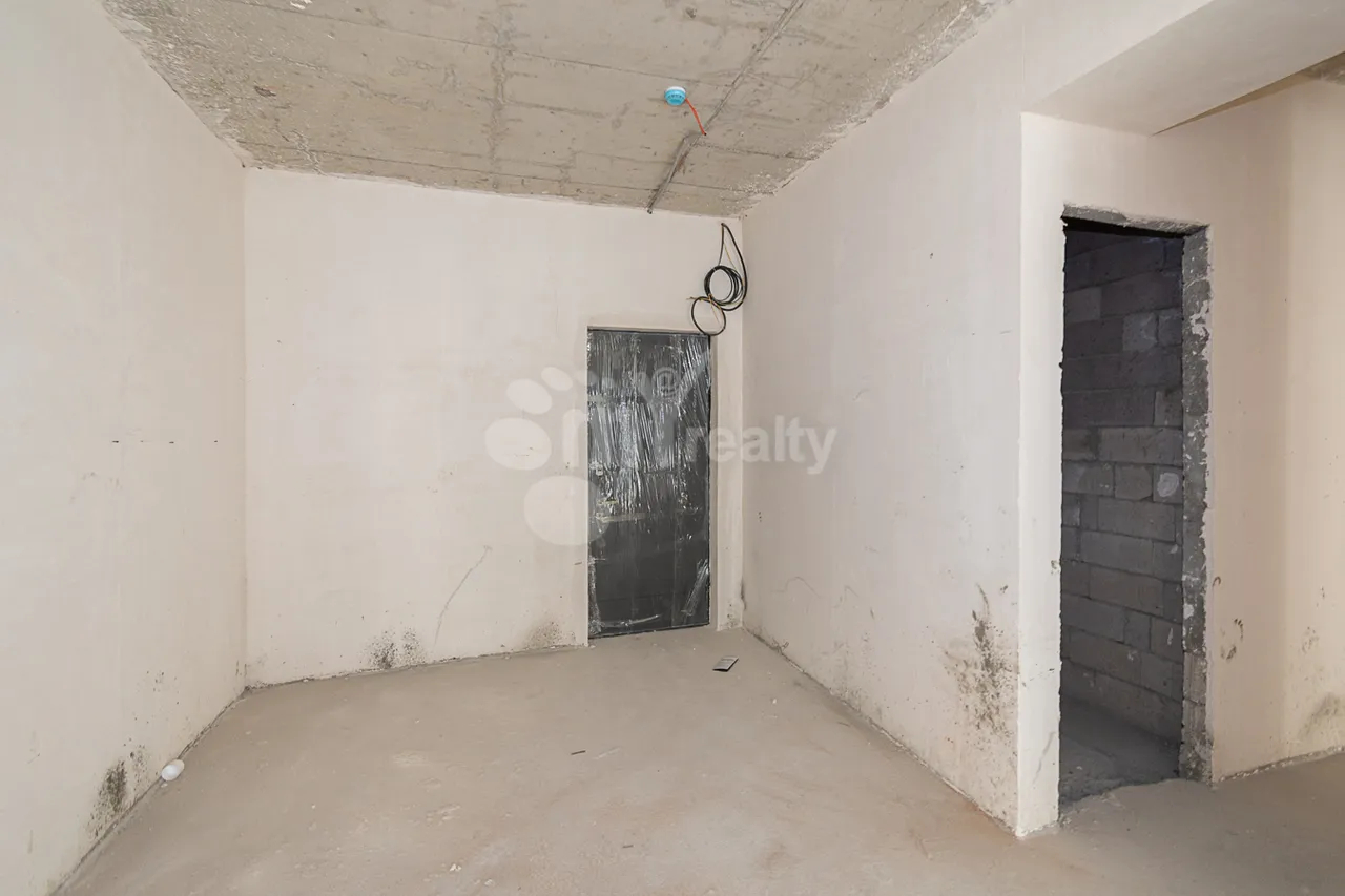 3 bedroom apartment for sale Griboedov St, Arabkir Yerevan, 160650