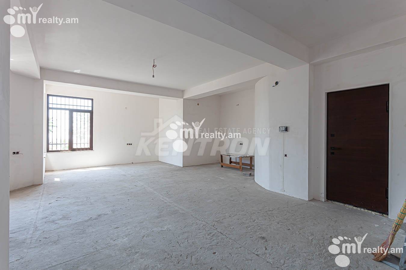 3 bedroom apartment for sale Antarayin, G. Gasparyan street, Center Yerevan, 154765