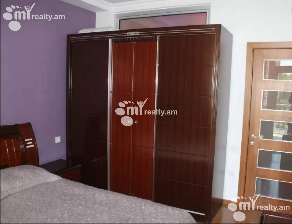 4 bedroom apartment for sale خیابان لِنینگراندیان, آچاپنیاک ایروان, 124933