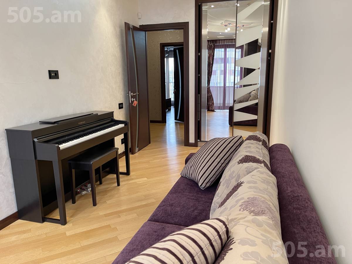 5 սենյականոց բնակարան  Ա. Ավետիսյան փող, Արաբկիր Երևան, 147006