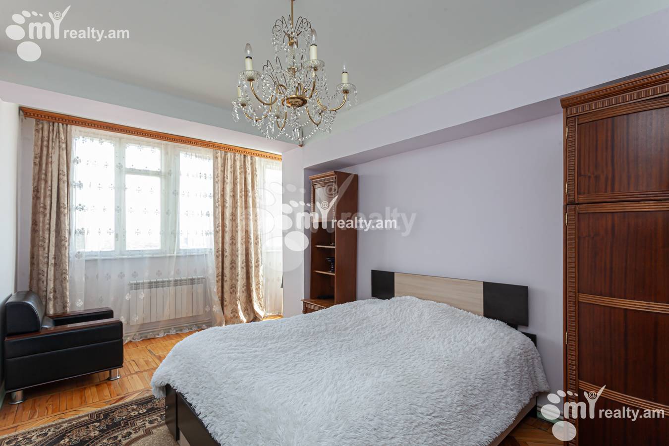 3 bedroom apartment for sale خیابان سایات نووآ, مرکز شهر ایروان, 150921