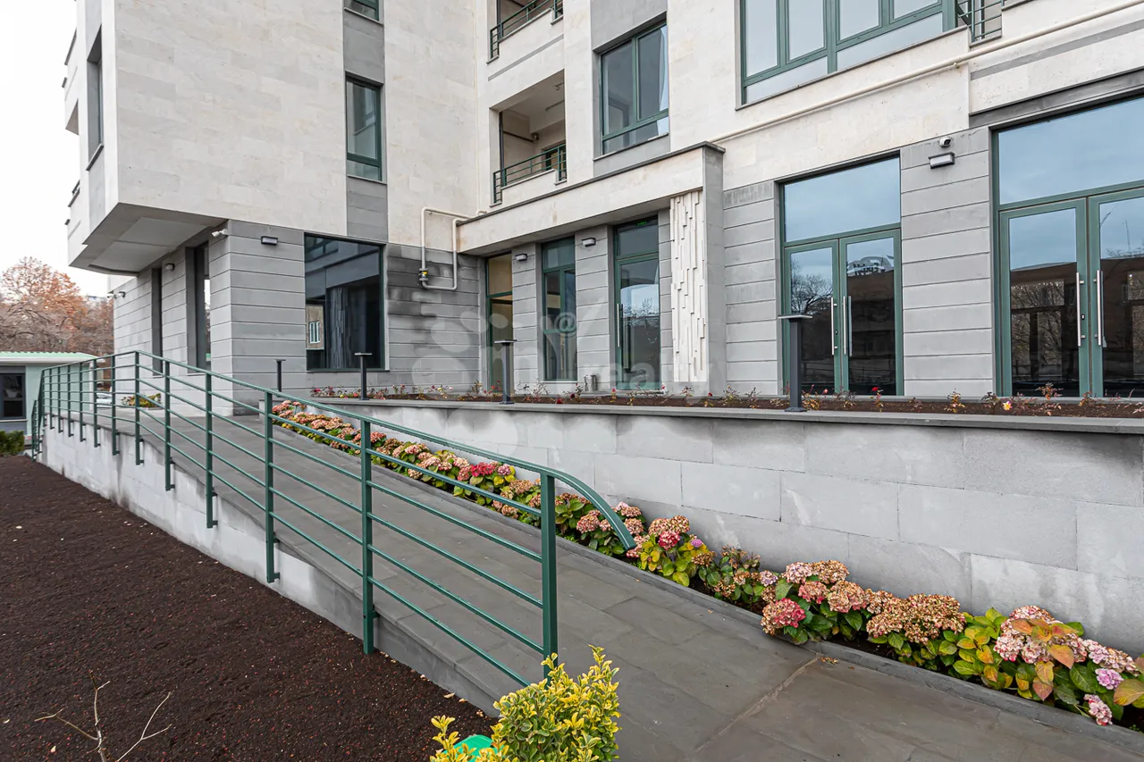 3 bedroom apartment for sale Alixanyan exbayrner, Ajapnyak Yerevan, 158227