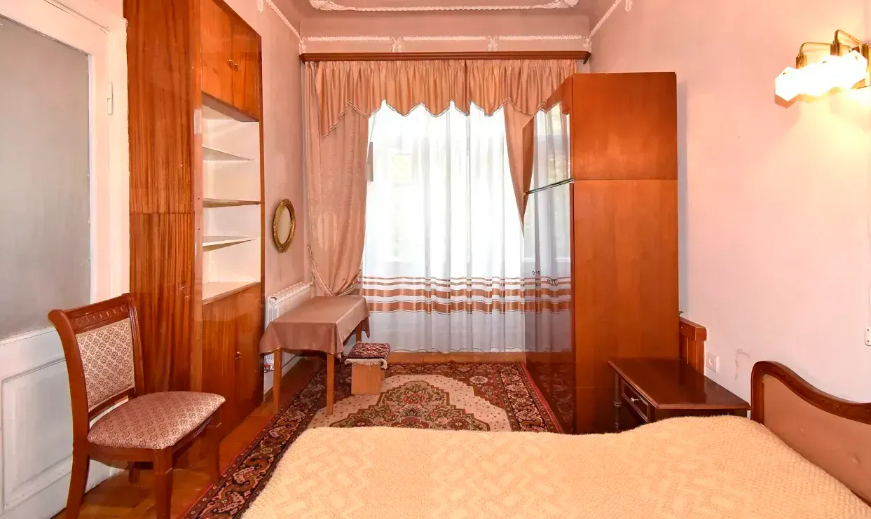 3 սենյականոց բնակարան  Կոմիտասի պող, Արաբկիր Երևան, 161009