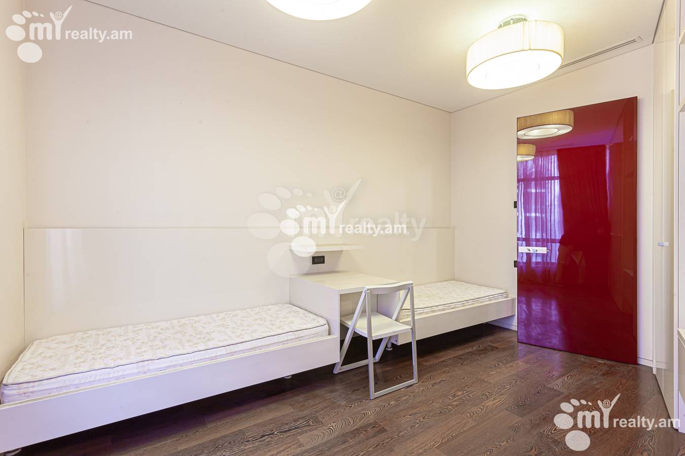 4 bedroom apartment for sale Northern(Hyusisayin)  Ave, Center Yerevan, 154634