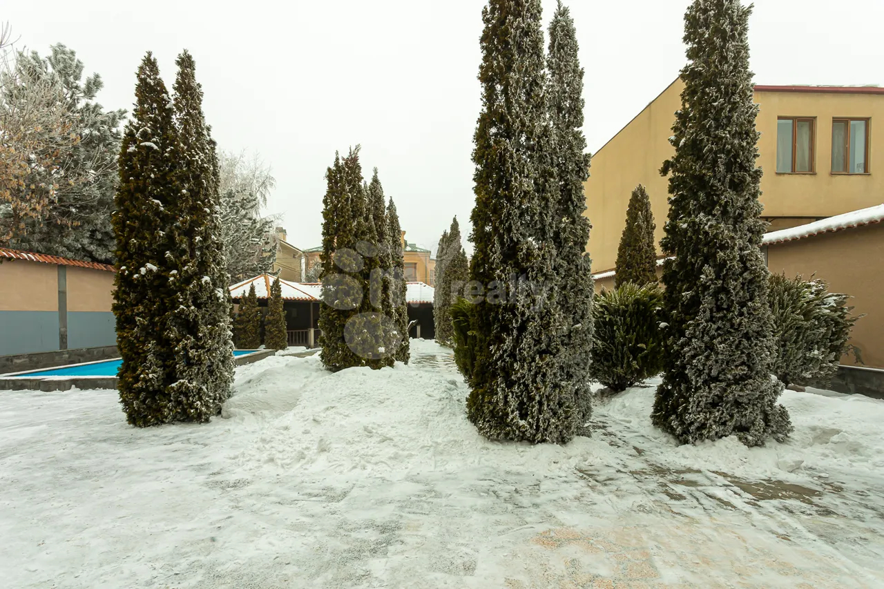 House for sale Tsarav Aghbyur St, Awan Yerevan, 159132