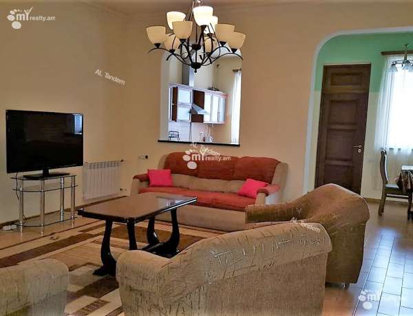 kupit-kvartiru/3-komnatnaya/Baghramyan+av%28Arabkir%29/Arabkir/Yerevan